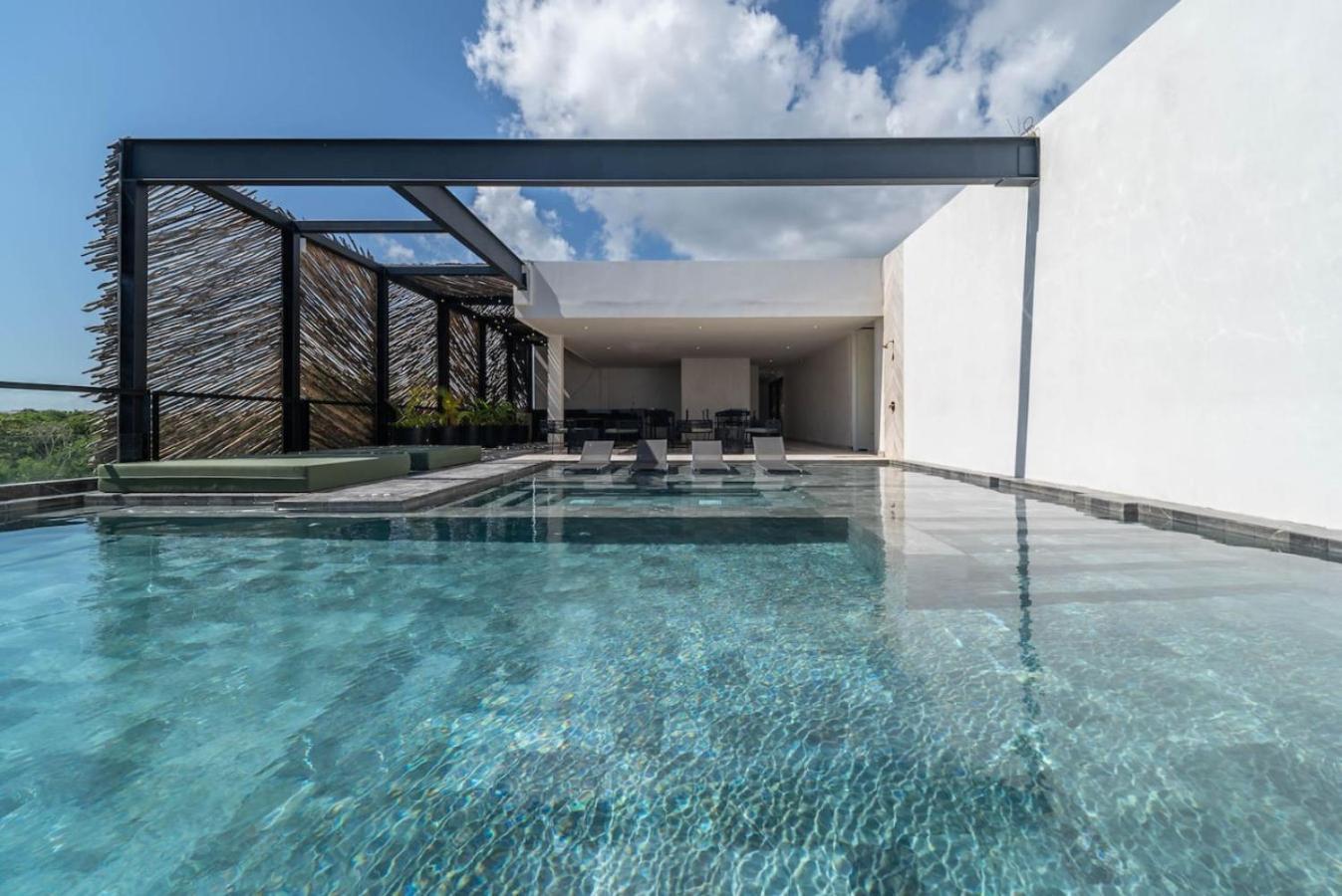 3br Penthouse With Private Plunge Pool Hébergement de vacances