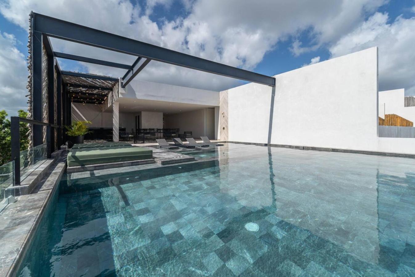 Hébergement de vacances 3br Penthouse With Private Plunge Pool