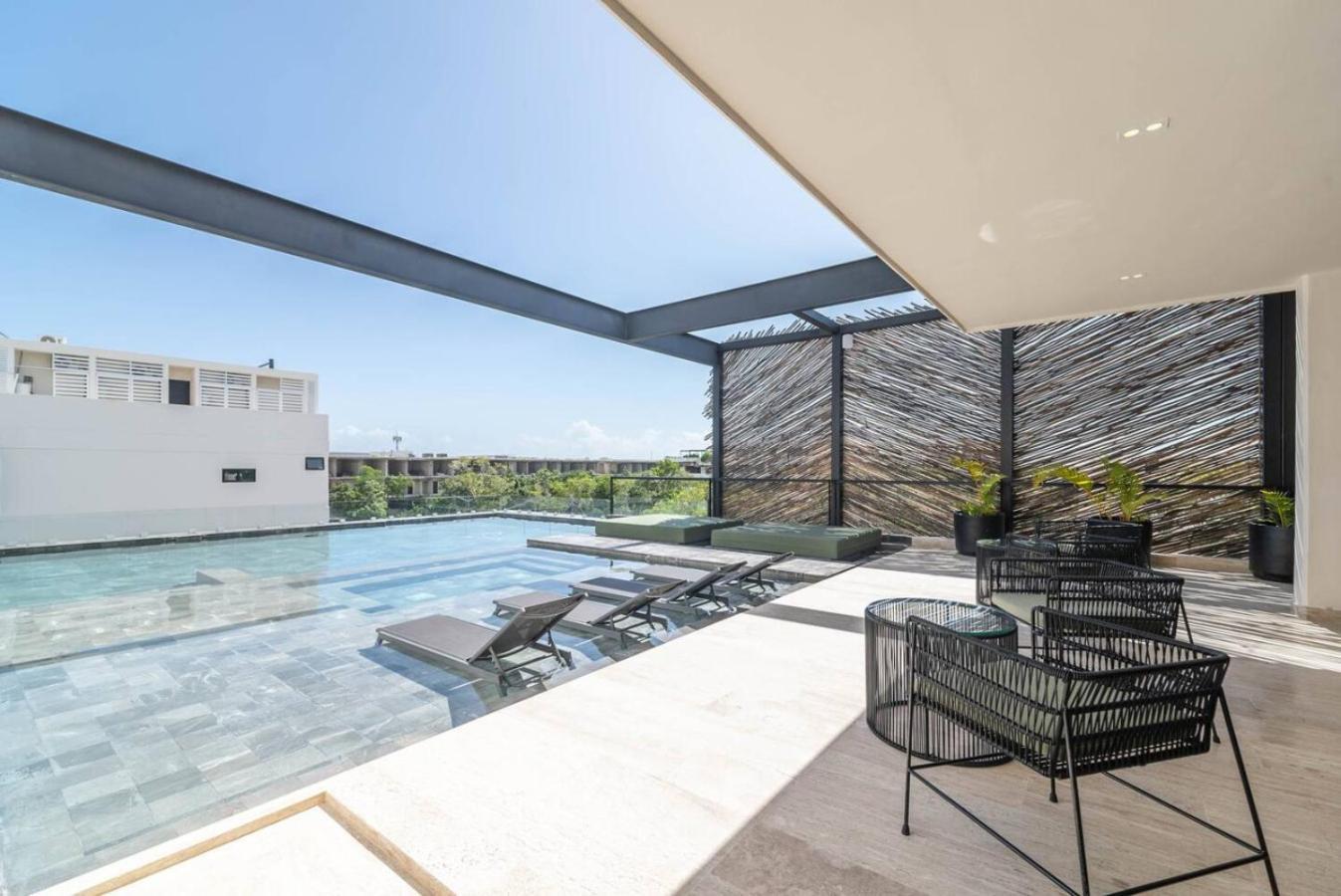 3br Penthouse With Private Plunge Pool *